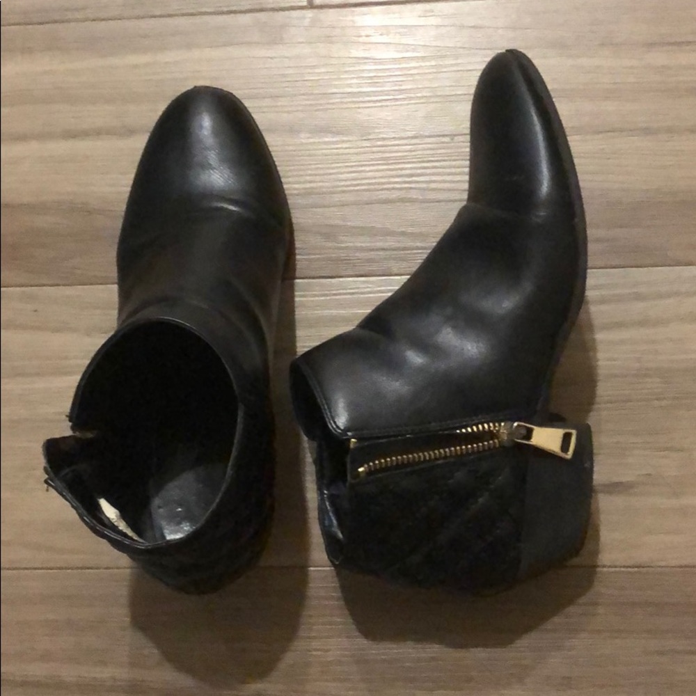 Black patent ankle booties - size 8, gently worn!